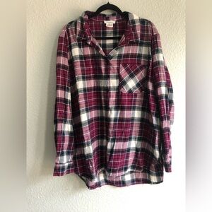 Beach lunch lounge XXL  Plaid Button-Up Shirt in Red purple and Black